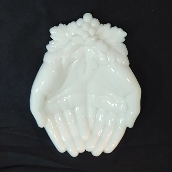 Vintage Designer Milk Glass Open Hands Dish/Trinket Tray - Picture 2 of 6